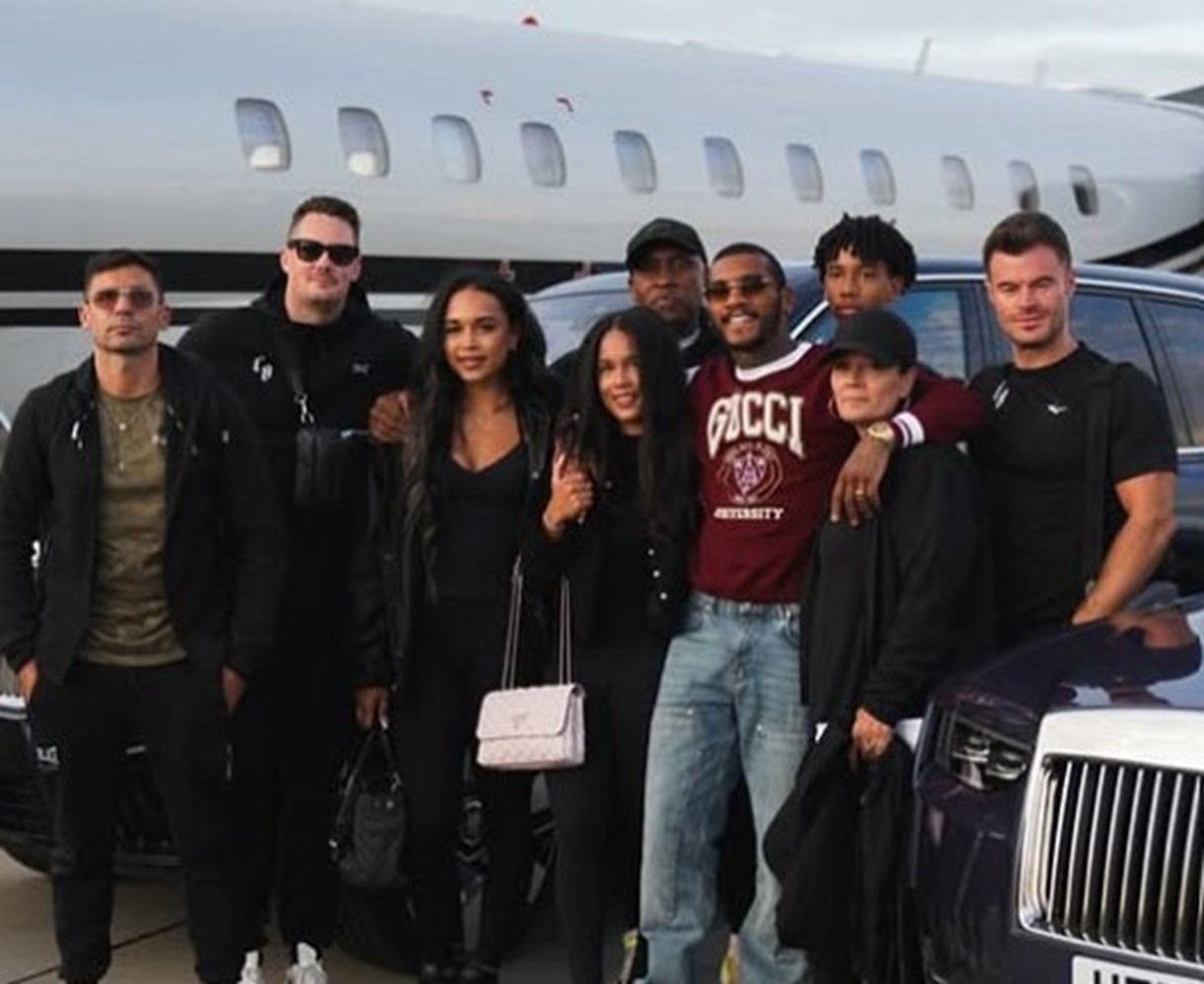 chris eubank jr vs conor benn purse