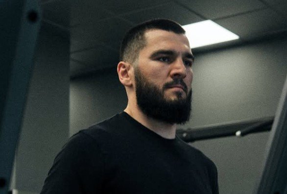 Artur Beterbiev On His Prime Iron Mike Tyson-Like Mentality