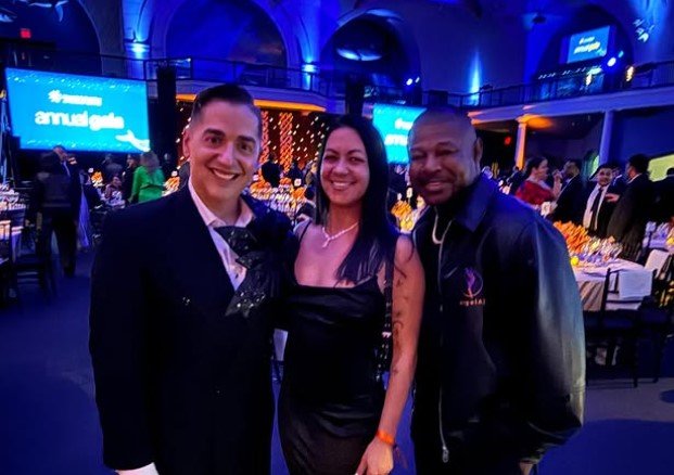 Shane Mosley On What He Taught Devin Haney For Jose Ramirez Fight