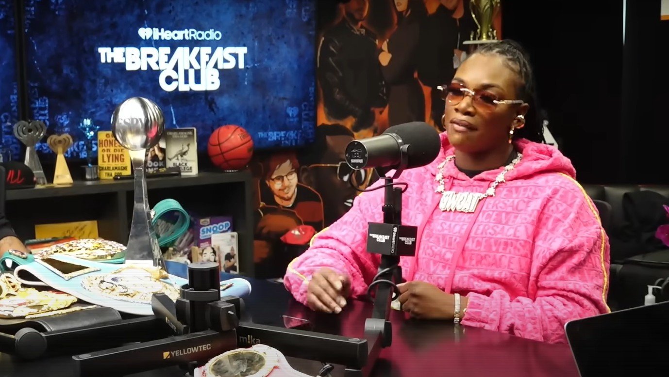 Claressa Shields Shocking Prediction For Jake Paul vs Chavez Jr Tonight