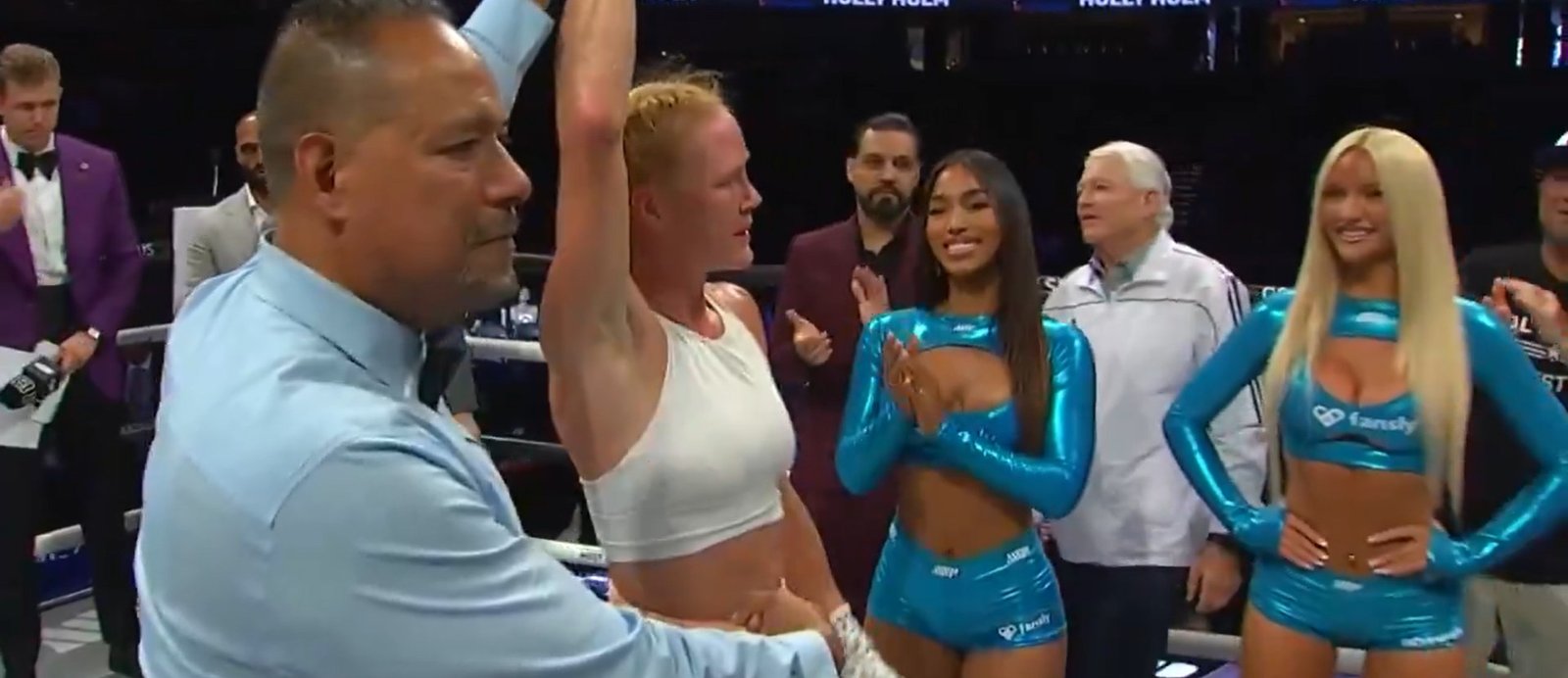 Watch: The Moment Holly Holm Made Winning Return To Boxing 2 The Moment Holly Holm Made Winning Return To Boxing