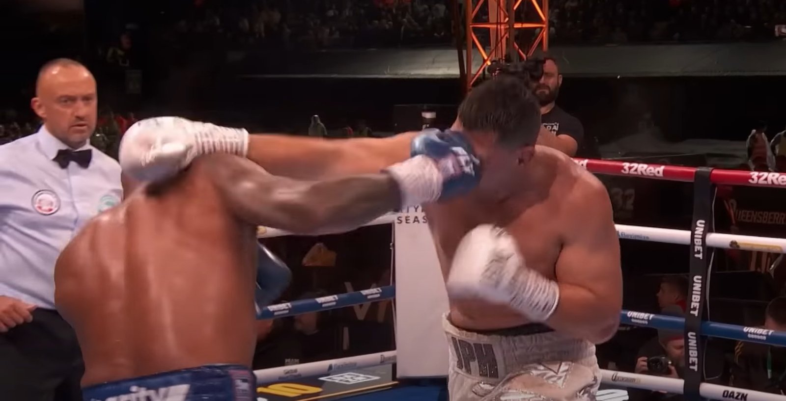 See: The Devastating Moment Of Fabio Wardley Brutal Knockout Comeback Win