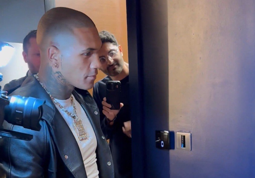 Conor Benn Invades Harlem Eubanks Dressing Room