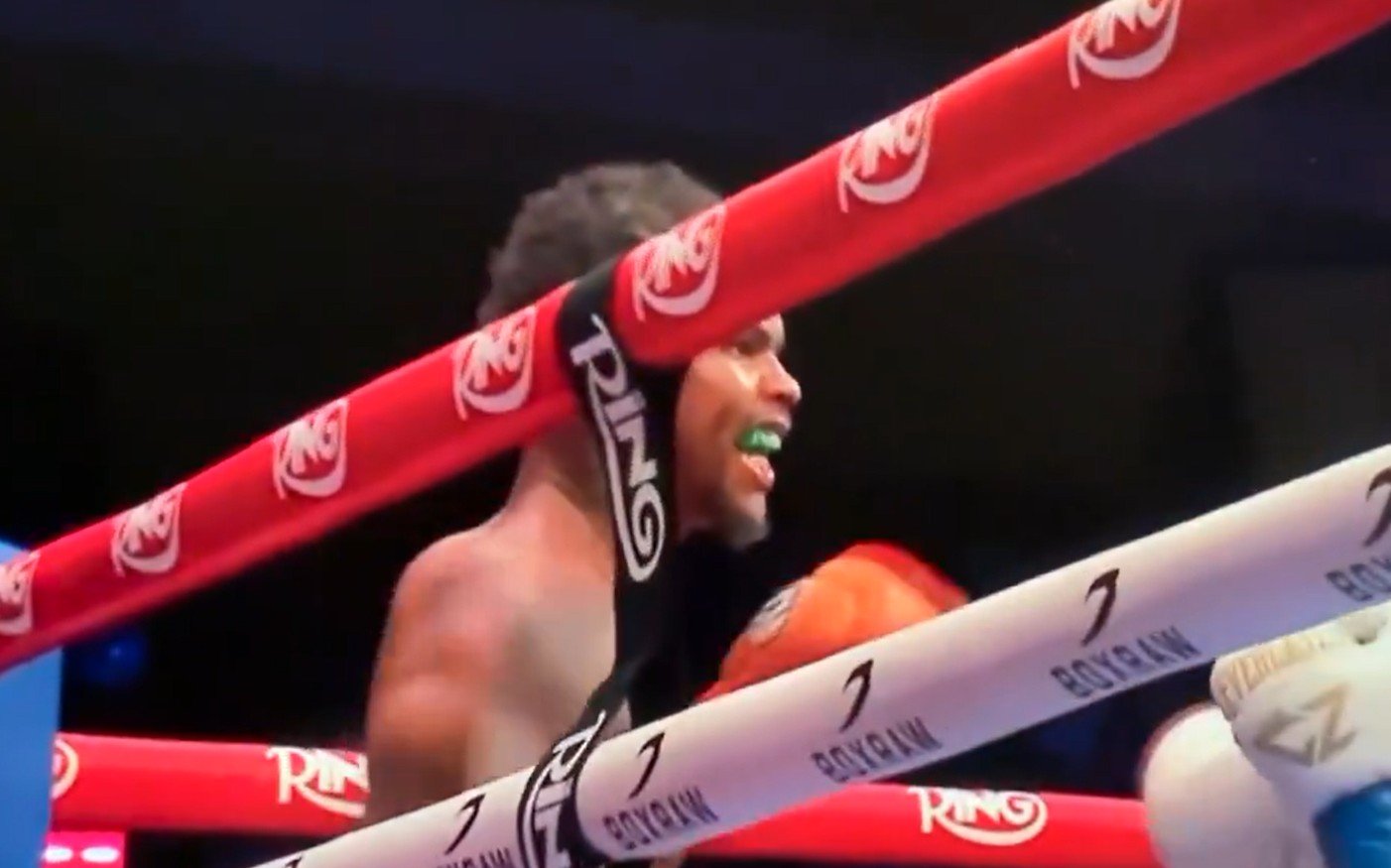Shakur Stevenson Shows He Can Fight In A Phone Booth And Has Iron Chin In Zepeda Fight