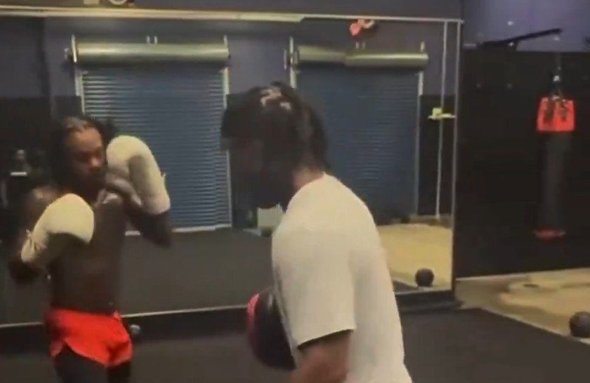 People Are Not Impressed With Errol Spence Comeback Training