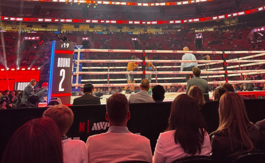 Boxing News And Views Live At Jake Paul vs Anthony Joshua Netflix Show