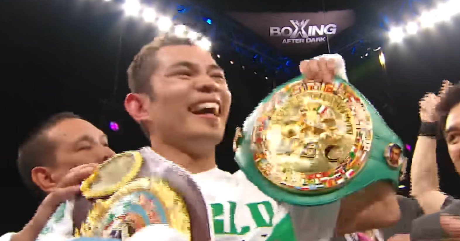 43-Year-Old Filipino Flash Nonito Donaire Loses Controversial Decision In World Title Fight 6 Boxing World Reacts To 43-Year-Old Filipino Flash Nonito Donaire Becoming World Champion Again