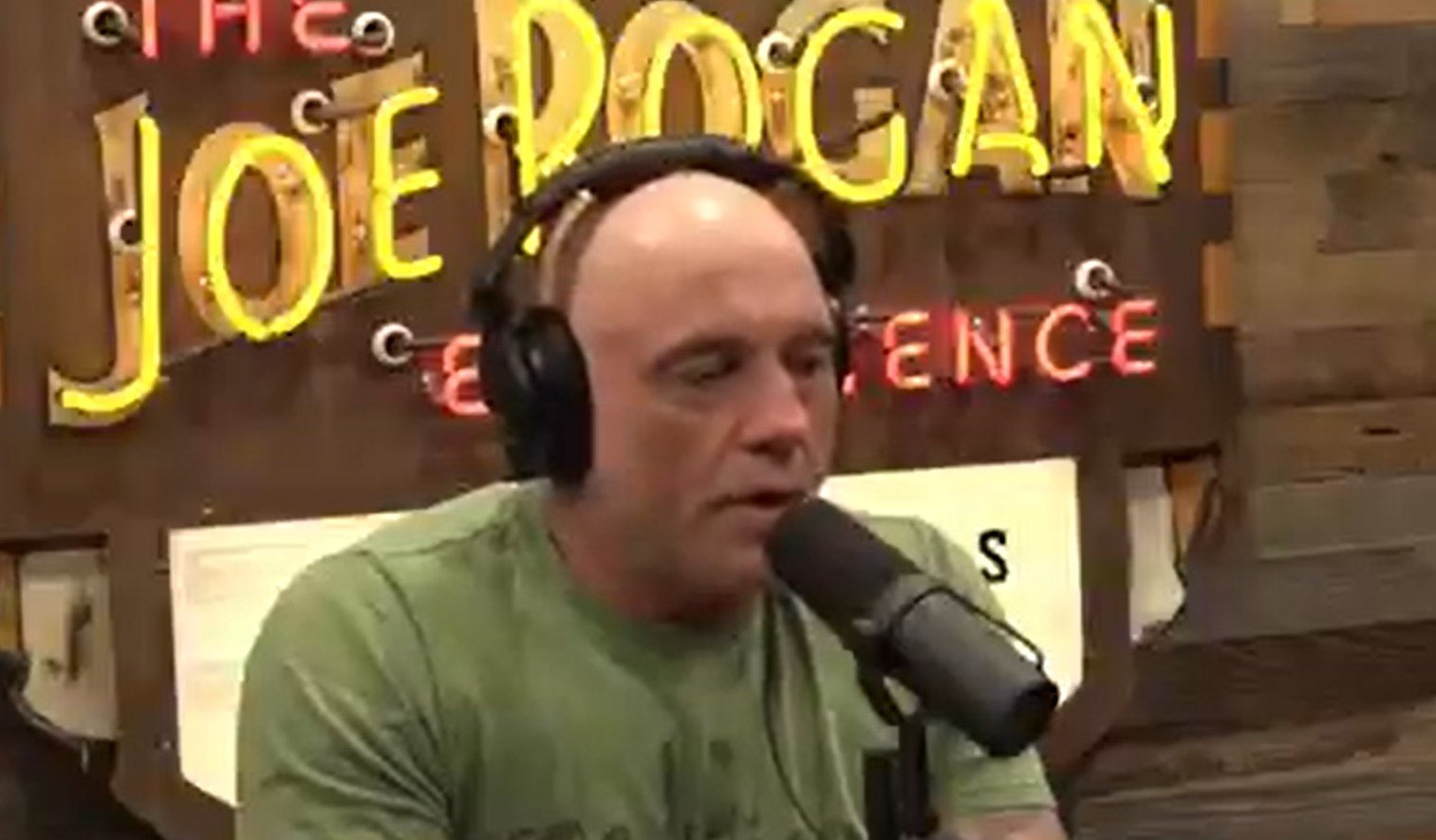 Watch: Joe Rogan's Invaluable Advice To Jake Paul In Boxing 2 Joe Rogan's Invaluable Advice To Jake Paul In Boxing