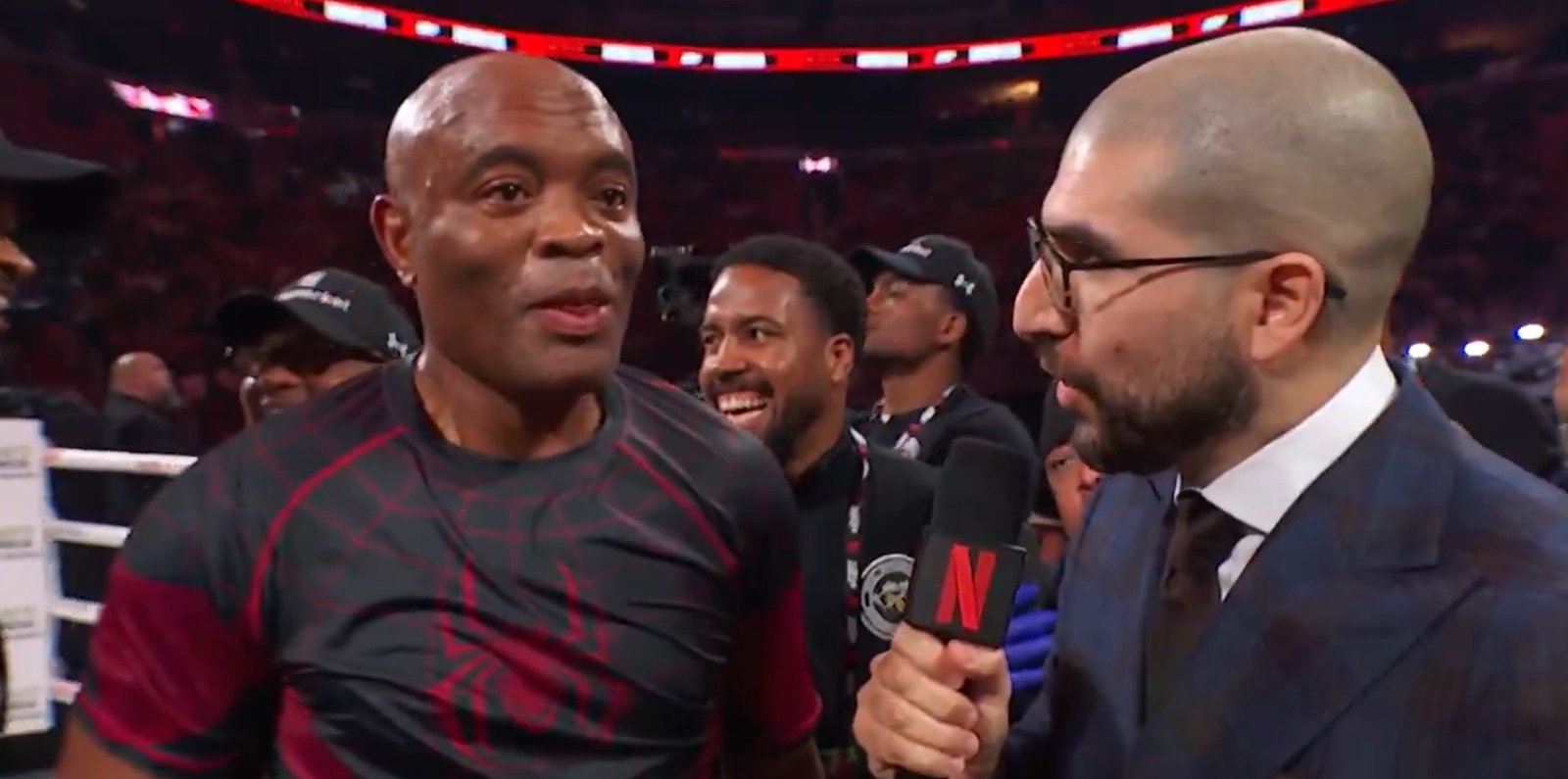 Watch: Legend Greatest Fighter Of All Time Anderson Silva Reacts To Boxing Genius Knockout Aged 50 2 Legend Greatest Fighter Of All Time Anderson Silva Reacts To Boxing Genius Knockout Aged 50