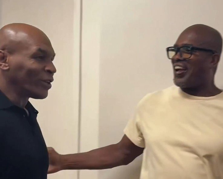Mike Tyson reunites with old rival Razor Ruddock