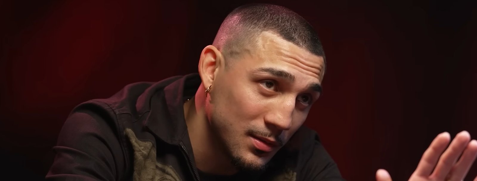 What undercard fights are on the Jan 31 DAZN card in New York