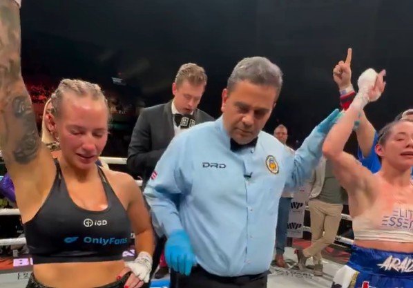 Watch: Shock Moment Ebanie Bridges Suffers Shock Defeat In Comeback 2 Shock Moment Ebanie Bridges Suffers Shock Defeat In Comeback