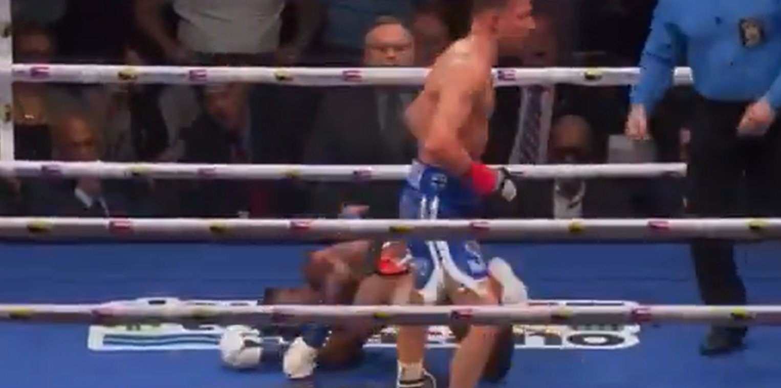 Watch: Dalton Smith TKO's Subriel Matías In Round 5 2 Dalton Smith TKO's Subriel Matías In Round 5