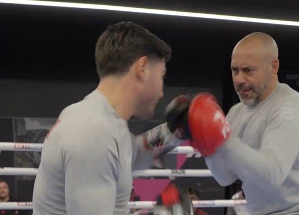 Josh Kelly Fast On The Pads Ahead Of Bakhram Murtazaliev World Title Fight