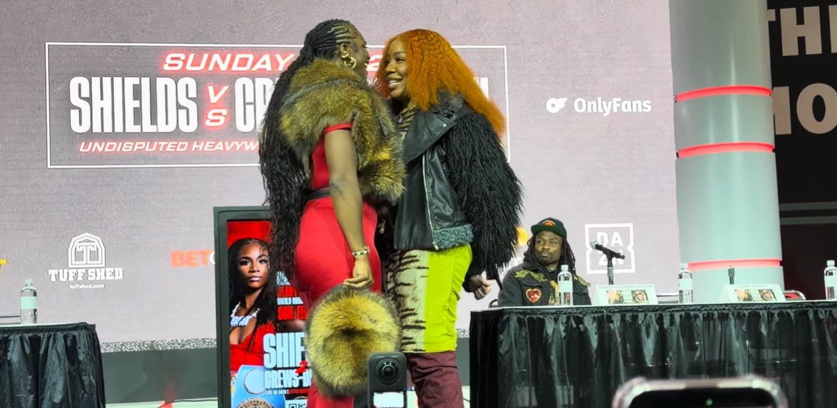 Claressa Shields vs Franchon Crews-Dezurn II Tale Of The Tape 2 Claressa Shields vs Franchon Crews-Dezurn II Tale Of The Tape