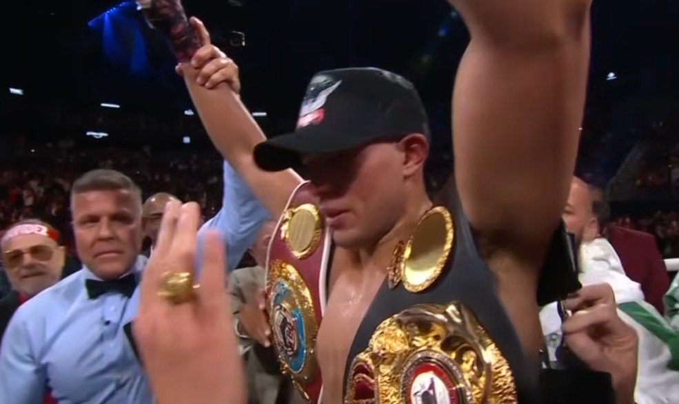 Benavidez makes history Cinco de Mayo