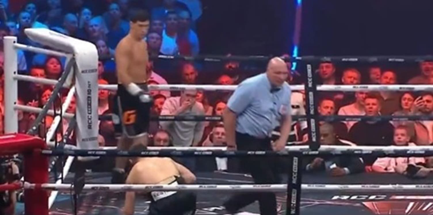 Dmitry Bivol defeats Eifert
