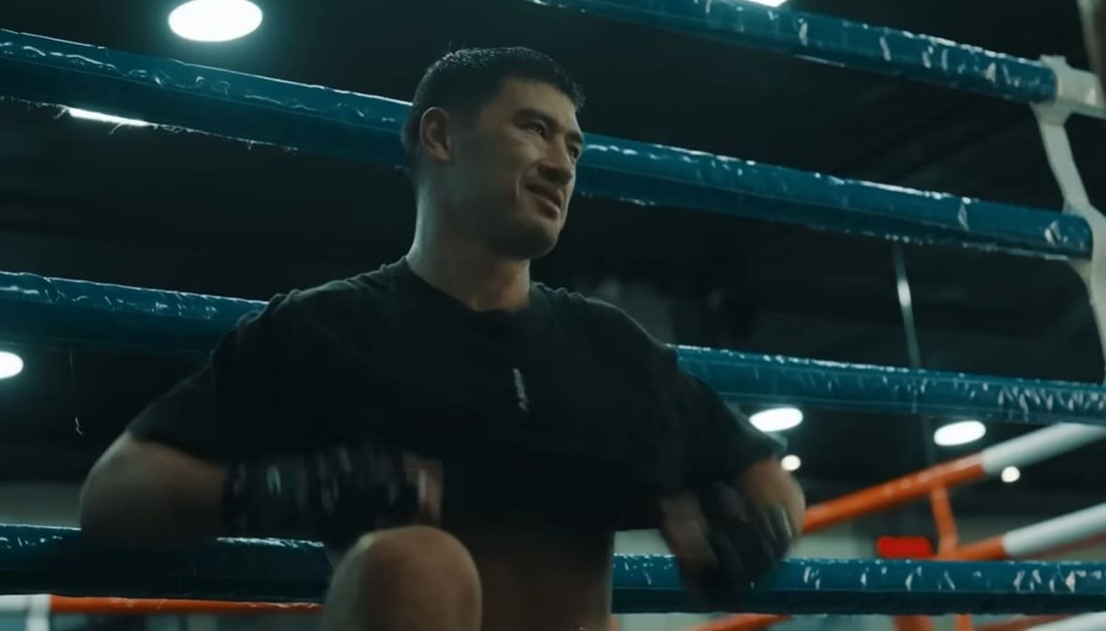 Dmitry Bivol vs David Benavidez - brains vs brawn 4 Dmitry Bivol vs David Benavidez