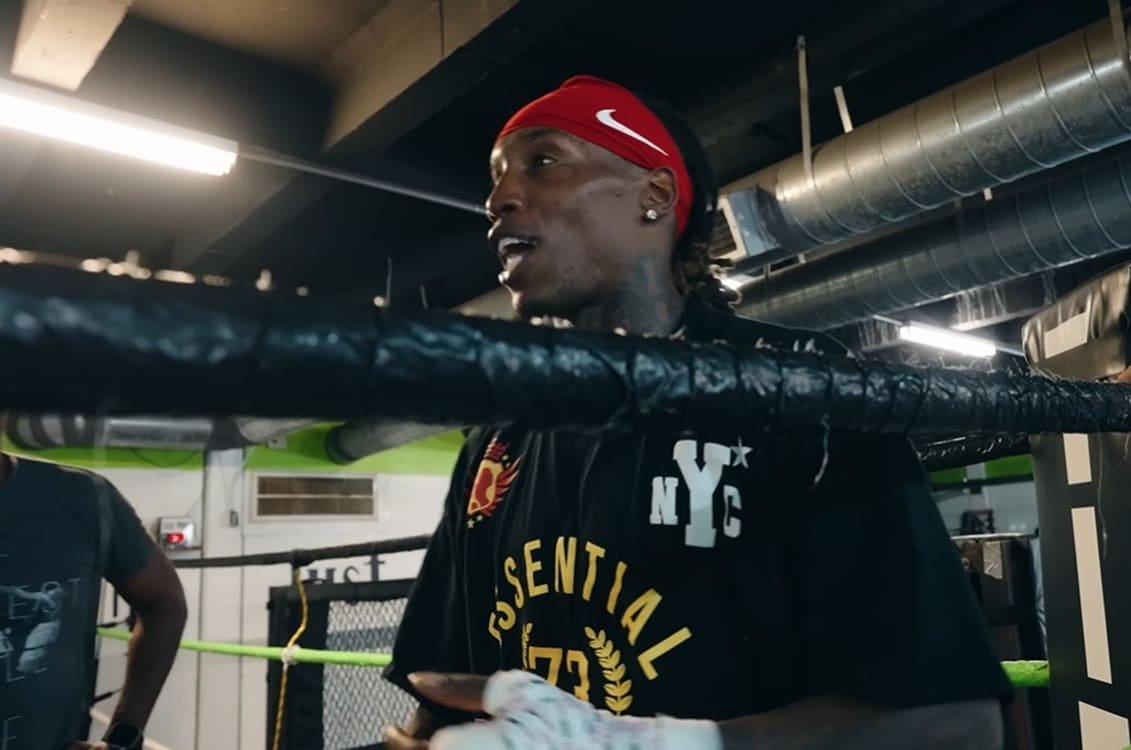Foster amateur and professional boxing record examined ahead of Ray Ford fight
