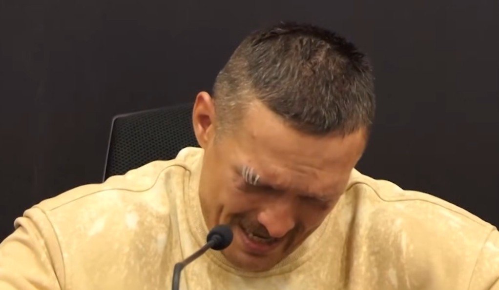 How Usyk Is Allowed To Fight A Kickboxer Who's 1-0 In Boxing Is Shocking