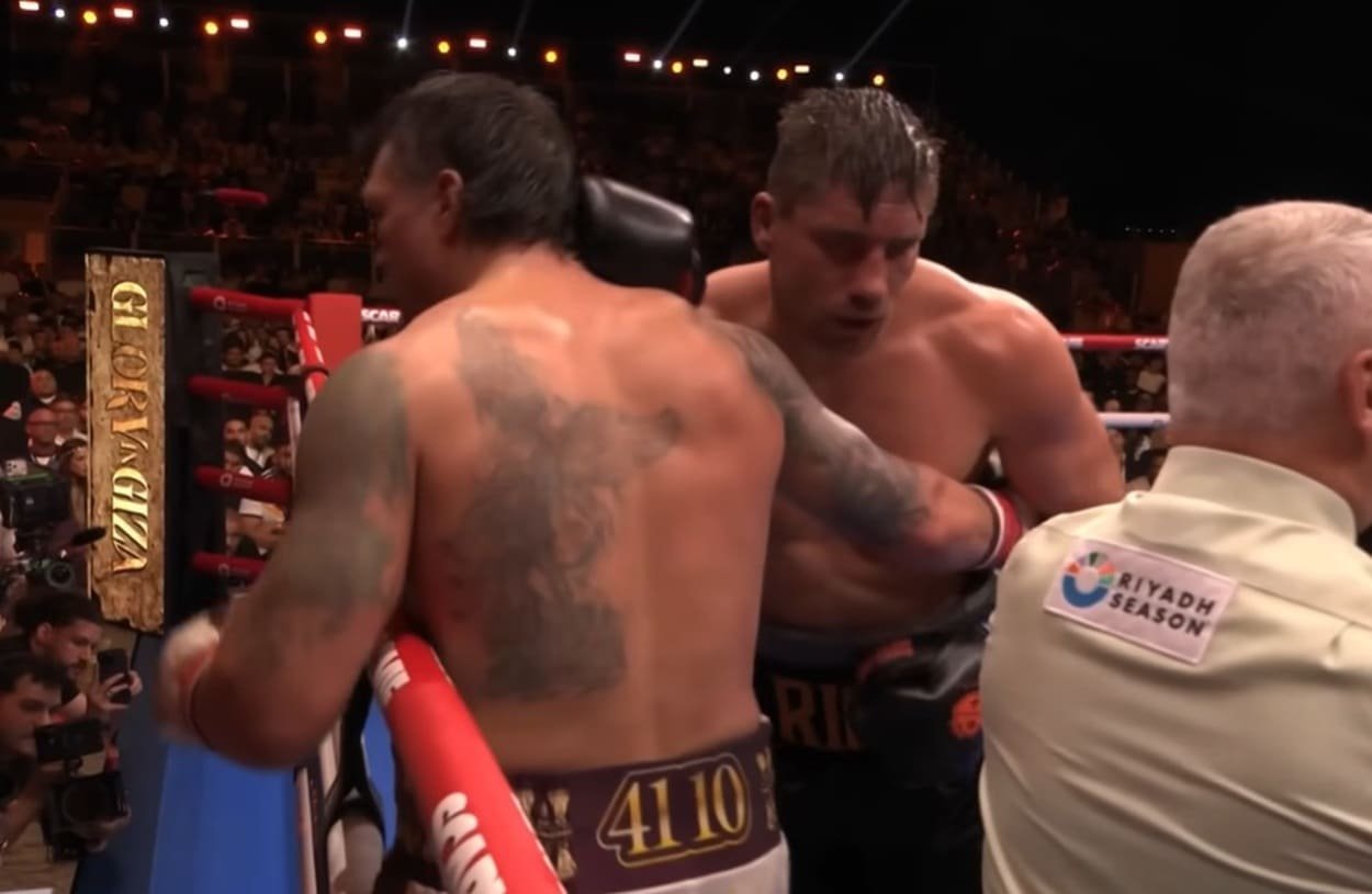 Why Usyk vs Rico Referee Was Wrong To Stop The Fight Early 2 Usyk vs Rico referee