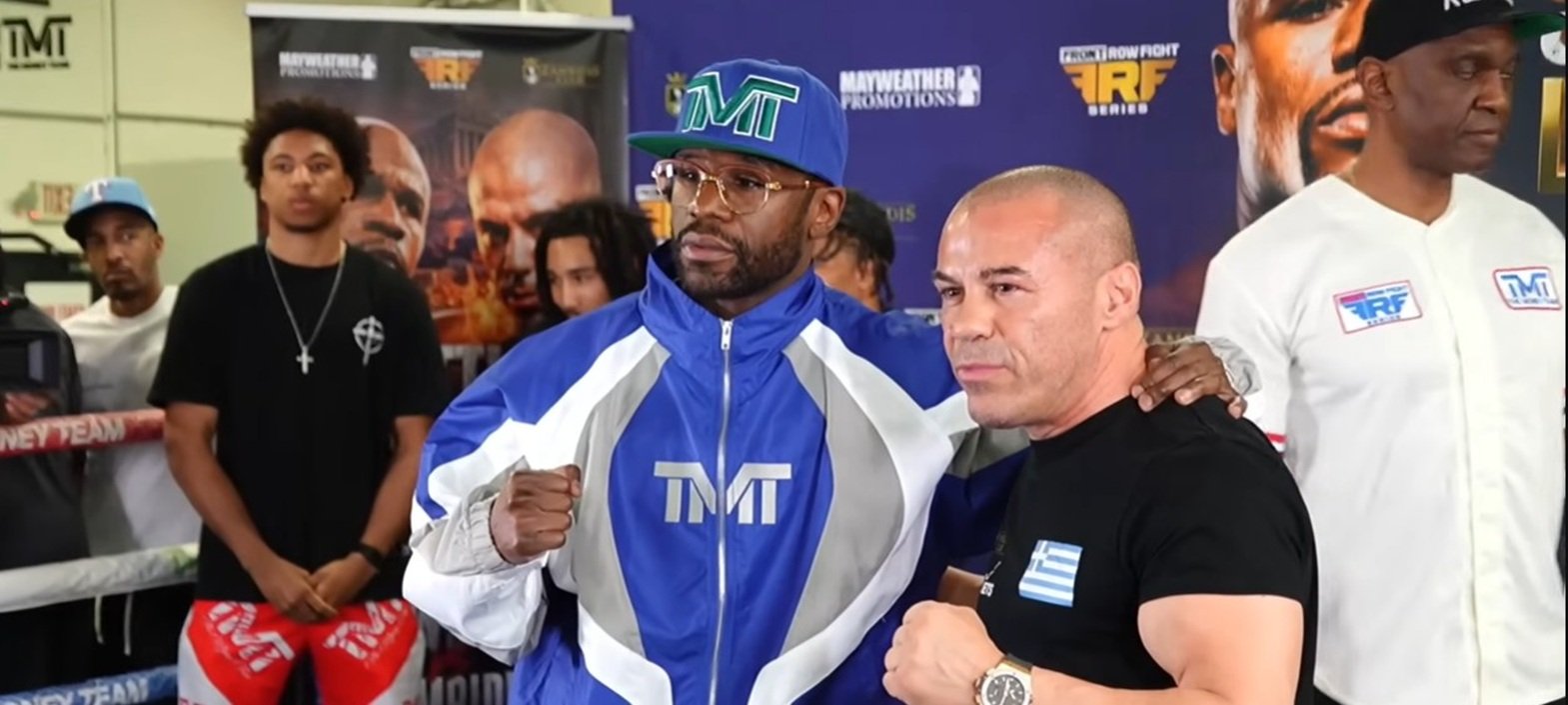 Mayweather Deflects From Recent Headlines