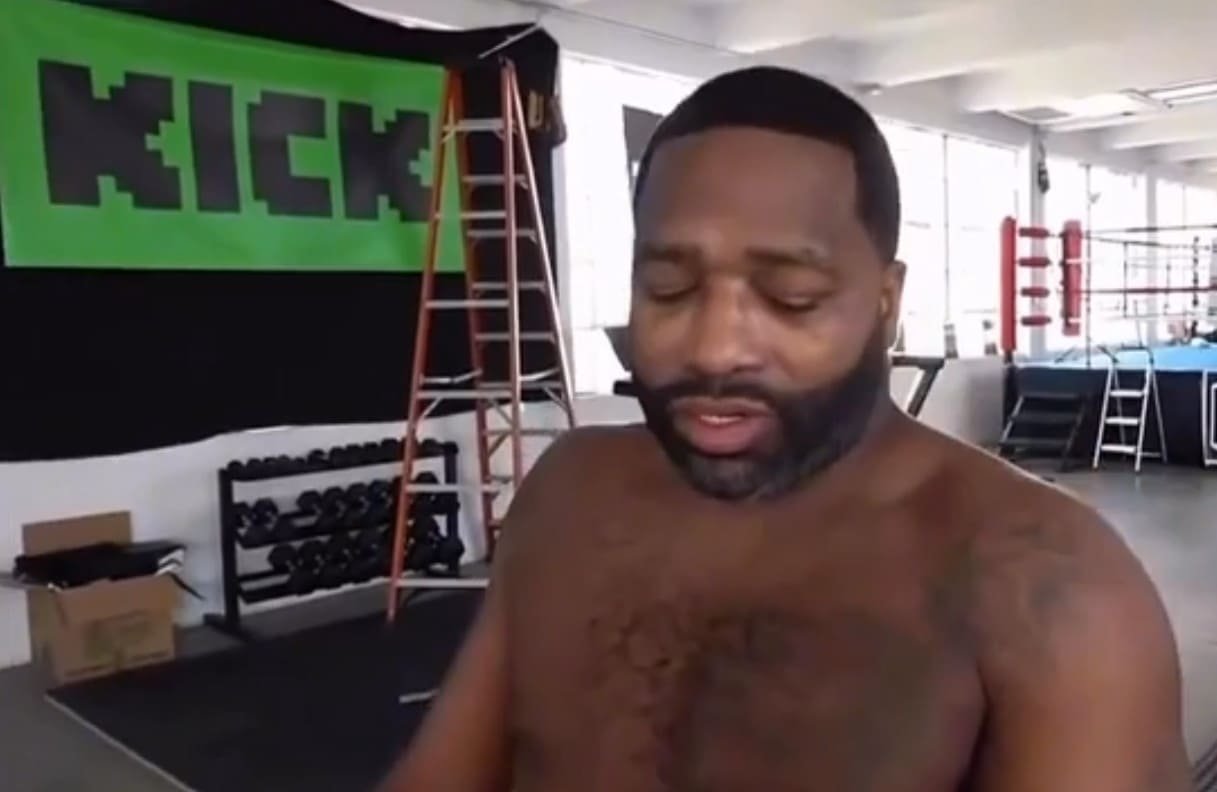 Once heir to Floyd Mayweather, Adrien Broner, does not sound well