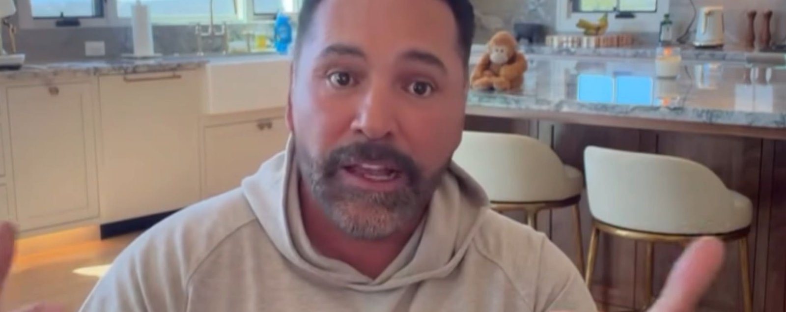 Oscar De La Hoya Finally Decides To Talk Sense