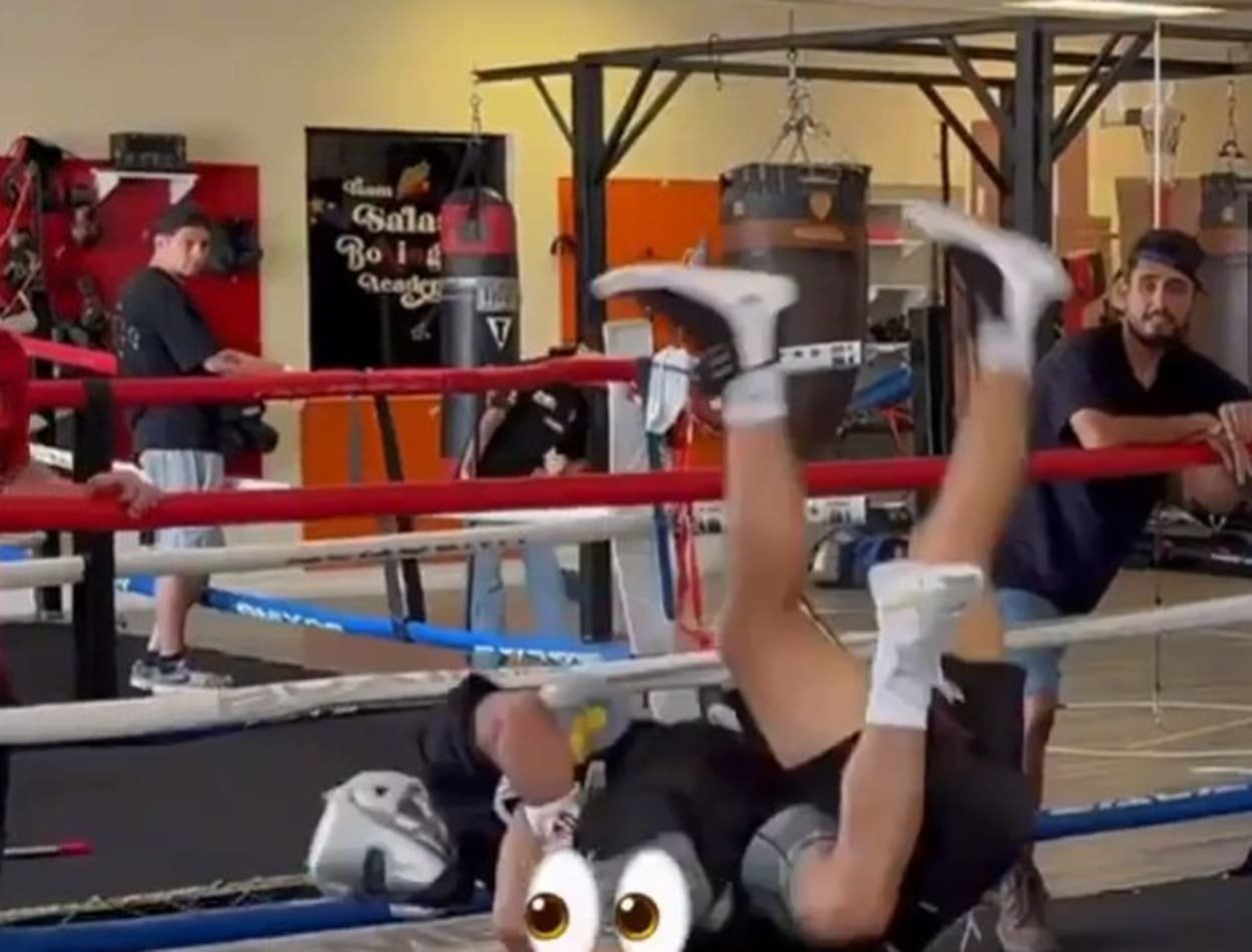 Rolly Romero is already losing control in training for Teofimo Lopez 2 Rolly Romero is already losing control in training for Teofimo Lopez