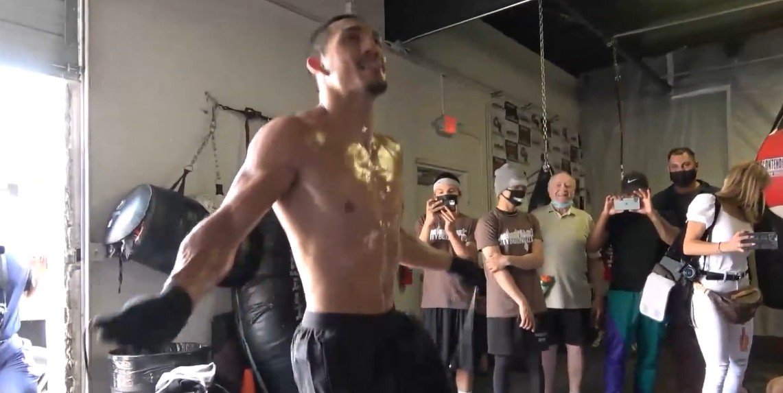 Jump Rope With Floyd Won't Save Teofimo Lopez From Rolly Romero's Power on Saturday Night