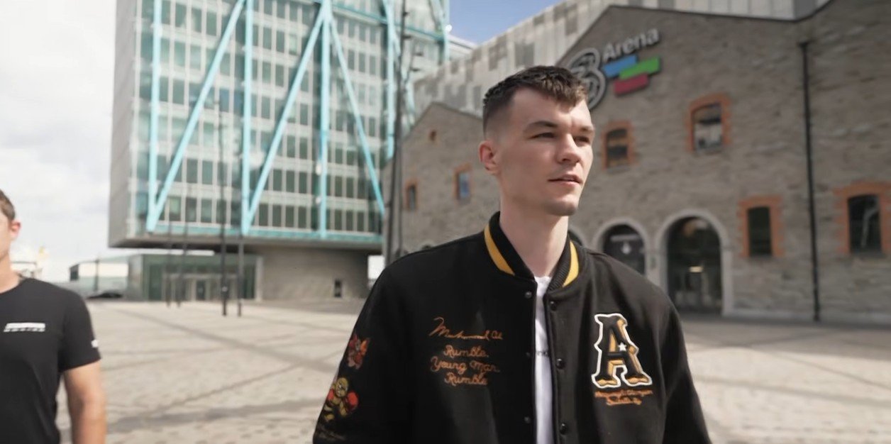 Aaron Mckenna vs Etinosa Oliha tale of the tape