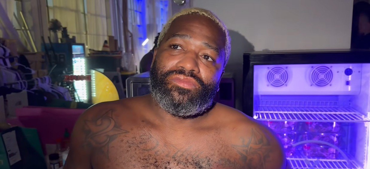 Fattest Adrien Broner ever seen and surrounded by beer in a concerning state