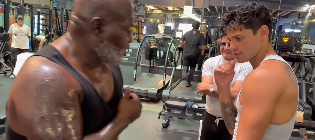 James Toney Garcia's Shoulder Roll Blueprint to Neutralize Benn