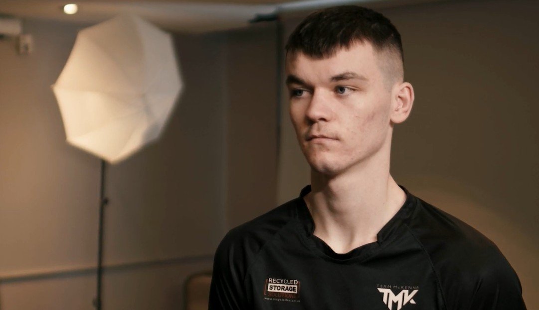 aaron mckenna vs etinosa oliha fight time