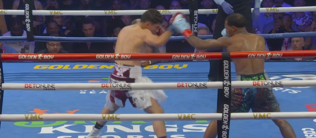 Where Lamont Roach got it wrong technically in boxing vs Zepeda 3 Where Lamont Roach got it wrong technically in boxing vs Zepeda
