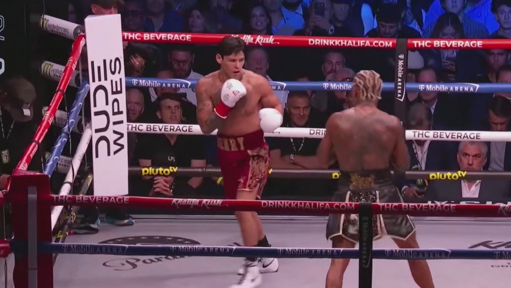 Pivot and Plant: How Garcia's Footwork Created the Angle for the Knockdown Punch vs Benn