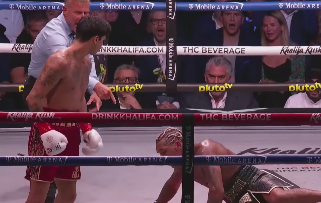 The Left Hook Equation: Why Ryan Garcia’s Single Signature Weapon Remains Ultimate Equalizer Despite Right Hand Success vs Benn